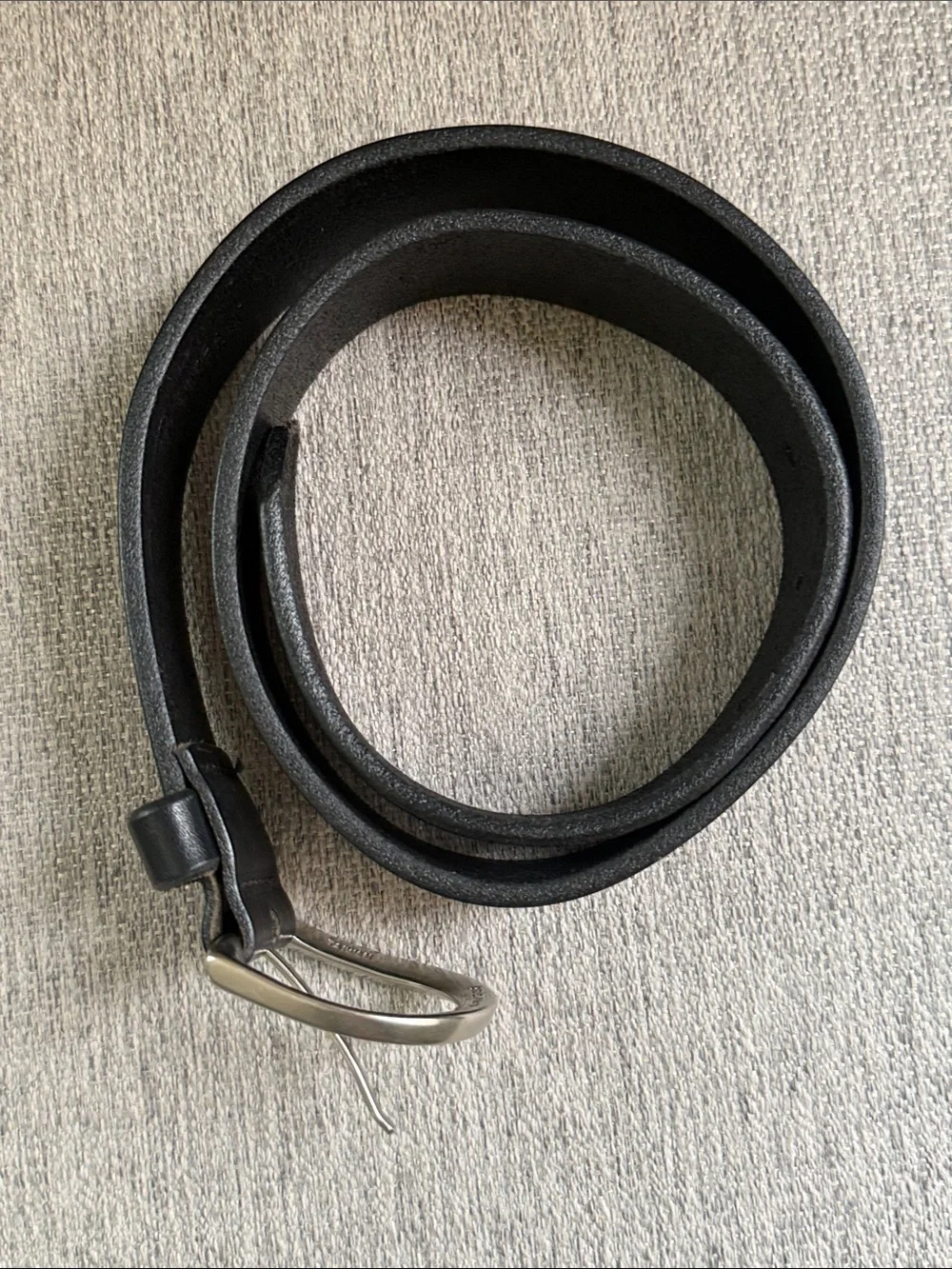 Old Navy Kids Belt Black w Silver Buckle Size 28 Unisex /Youth /Boys /Girls